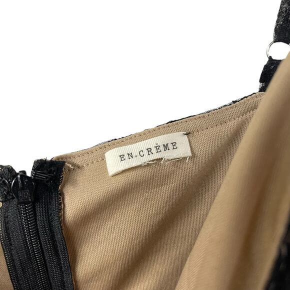 En crème Boutique Lace Overlay Long Dress W/ Keyhole Nude Black Spaghetti Strap - Picture 6 of 11